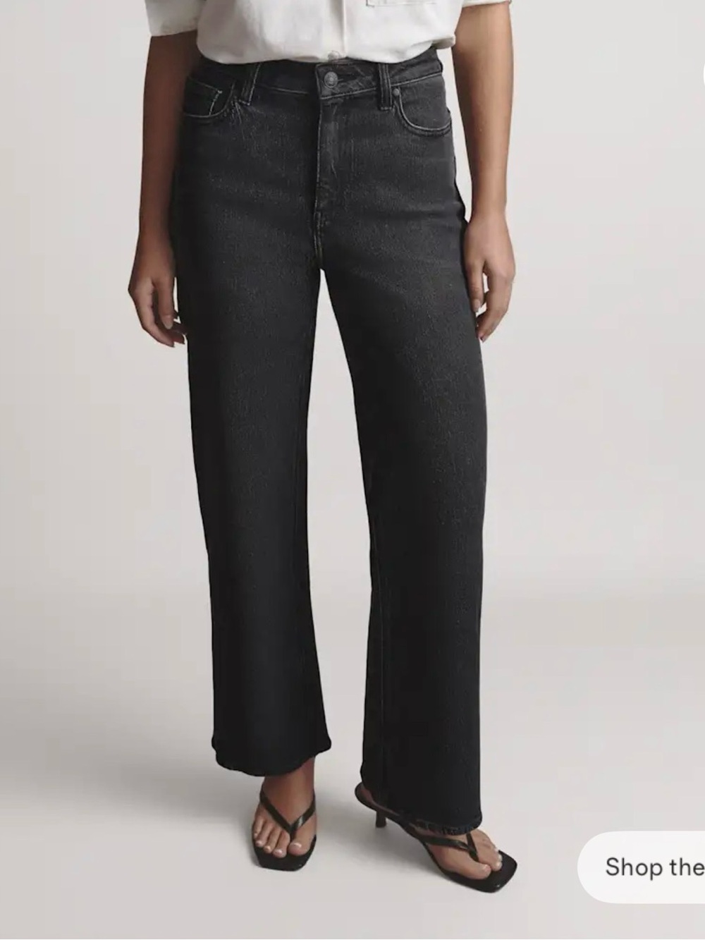 Quince Bella Stretch Relaxed Straight Jeans in charcoal black 30” inseam - Picture 3 of 5